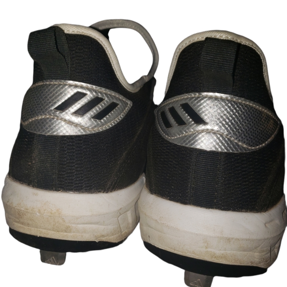Used cleats - Picture 3 of 3